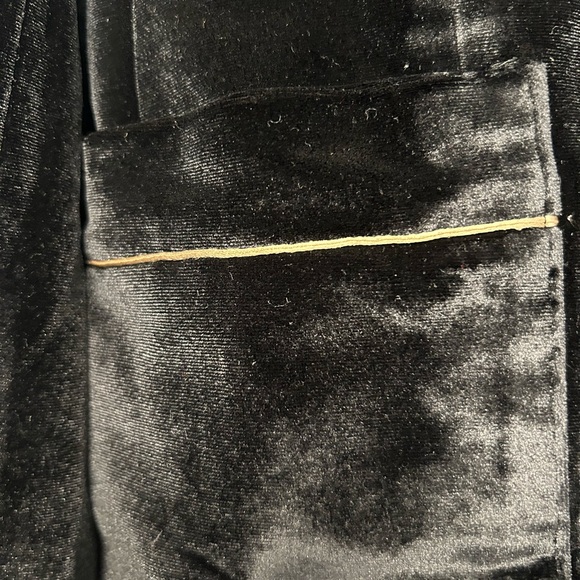 Black Velvet Shawl Blazer w/ Gold Trim & Frog Closure – Holiday Party, Unisex S - Picture 7 of 15
